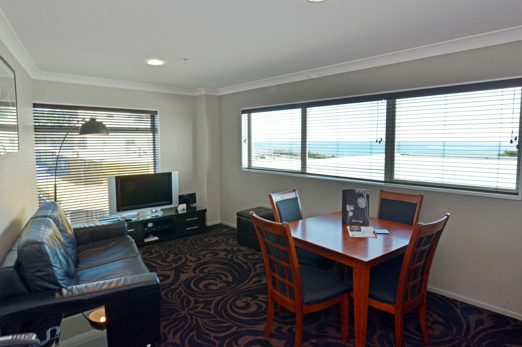Millennium Hotel New Plymouth, Waterfront Exterior photo